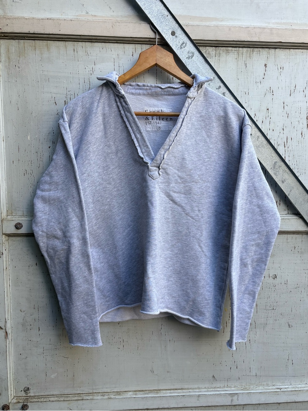 Frank & Eileen Light Gray Patrick Popover Women's V-Neck Hoodie Sweatshirt S